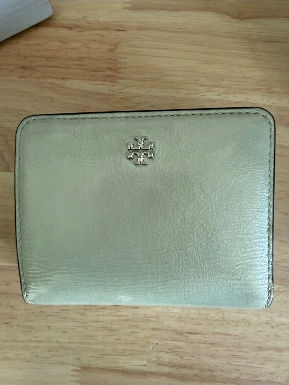 Tory Burch Pale Mint Leather Mini Wallet - Picture 6 of 6